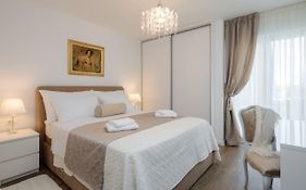 Apartment Amoretta With Parking